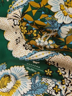 Printed silk maxi pocket square