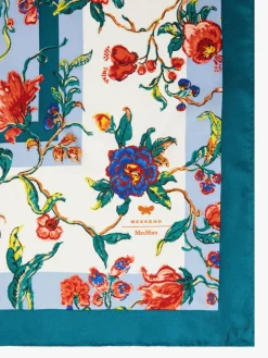 Printed silk maxi pocket square