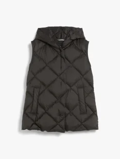 Quilted technical fabric gilet