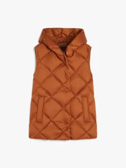 Quilted technical fabric gilet