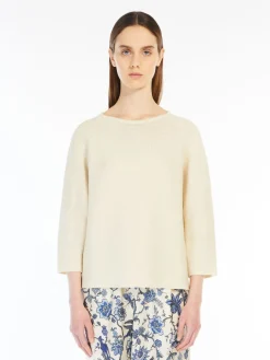 Relaxed-fit cotton yarn sweater