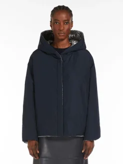 Reversible down jacket in water-repellent canvas