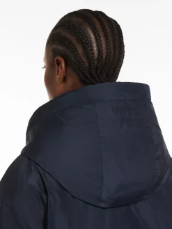 Reversible down jacket in water-repellent canvas