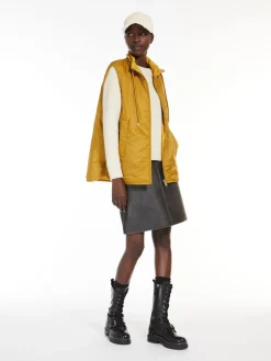 Reversible water-repellent canvas gilet