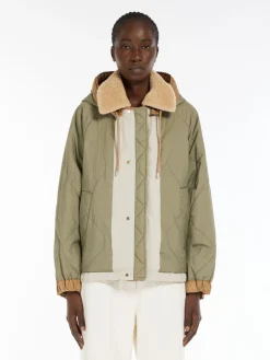 Reversible water-repellent canvas windbreaker