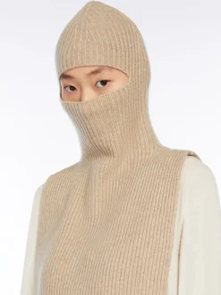 Ribbed cashmere beanie
