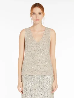 Sequinned yarn top
