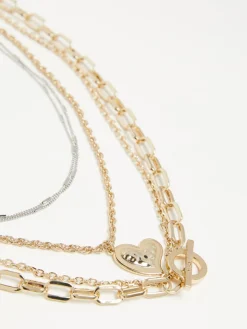 Set of 4 metal necklaces