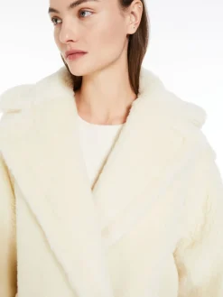 Short Teddy Bear Icon Coat in alpaca and wool