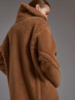Short Teddy Bear Icon Coat