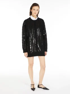 Short wool and cashmere dress