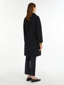 Short wool coat
