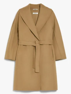Short wool coat
