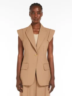 Sleeveless gabardine jacket
