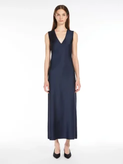 Slim-fit satin dress