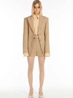 Slim-fit tailored blazer