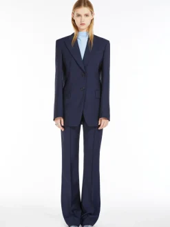 Slim-fit tailored blazer