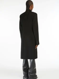 Slim-fit wool coat