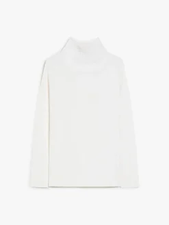Soft wool knit jumper
