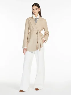 Soft wool, silk and cashmere jacket