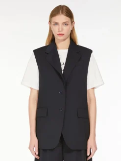Stretch woollen cloth gilet