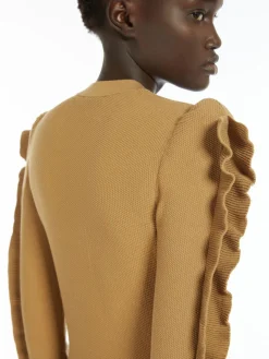 Stretch-viscose jumper