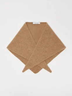 Triangular wool and cashmere scarf