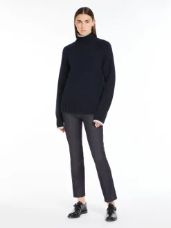 Turtleneck in wool and cashmere