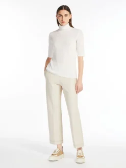 Turtleneck wool jumper