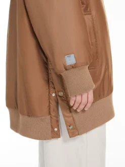 Water-repellent canvas hooded parka