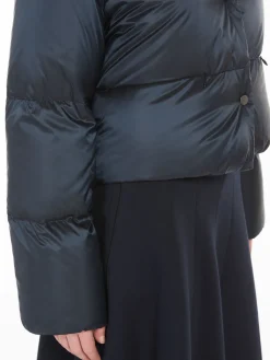Water-repellent cropped down jacket
