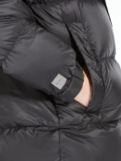 Water-repellent down jacket