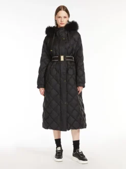 Water-repellent parka