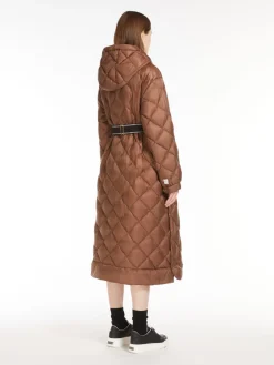 Water-repellent parka