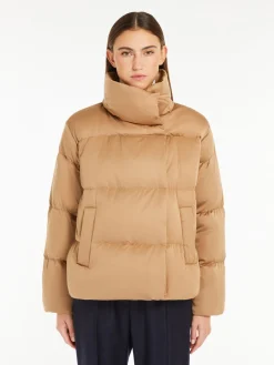 Water-repellent satin down jacket