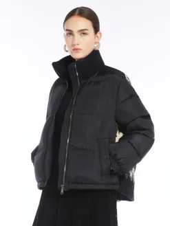 Water-repellent taffeta padded jacket
