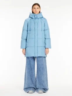 Water-repellent taffeta parka