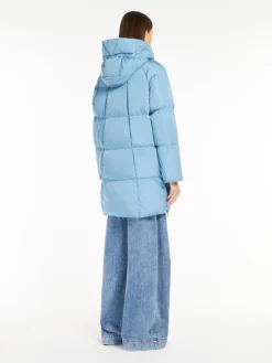 Water-repellent taffeta parka