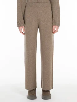 Wide-fit knit fabric trousers