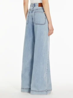 Wide-leg denim jeans