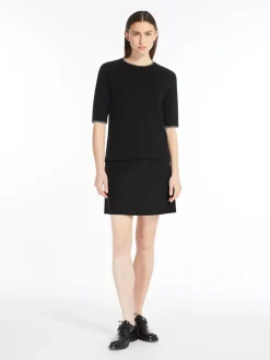 Wool and cashmere crew-neck jumper