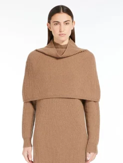 Wool and cashmere ribbed cape