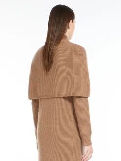 Wool and cashmere ribbed cape