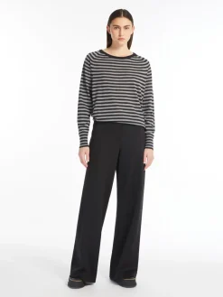 Wool knit jumper