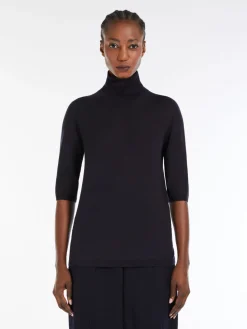 Wool knit turtleneck jumper
