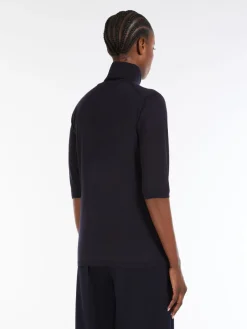 Wool knit turtleneck jumper