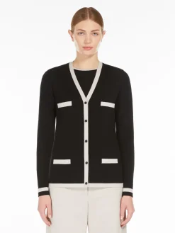 Wool yarn cardigan