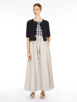 Wool yarn shrug