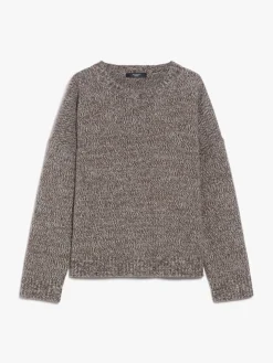 Wool yarn sweater