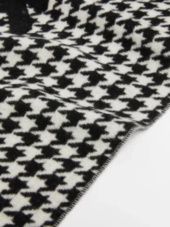 Wool-blend logo scarf